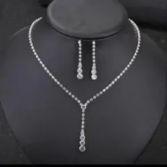 新品　2点セット#10　お洒落なネックレス とピアス キュービックジルコニア