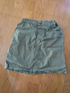 オリーブ色スカート 130cm