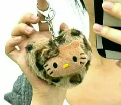 ハローキティ❤️マスコットキーホルダー バッグチャーム 日焼けキティ