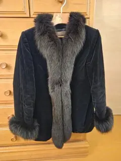 2025年最新】シルバー フォックス 毛皮 コートの人気アイテム - メルカリ