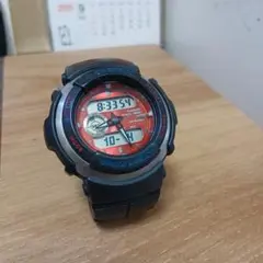 G-300　CASIO　G-SHOCK　赤　黒　稼働中　蓄光　バックライト　デジ