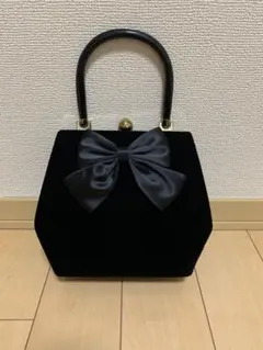 ハンドバッグ　レディース　非売品　レア　フォーマル　カジュアル　おしゃれ