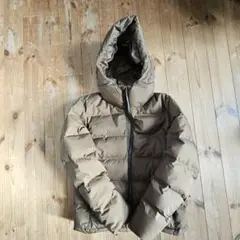 フード付きダウンジャケット ダウンジャケット