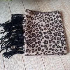 ヒョウ柄フリンジスカーフ