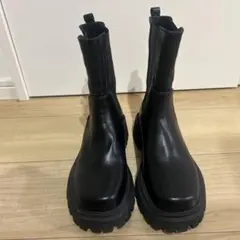 サイドゴア厚底ショートブーツ ブラック