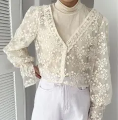 ハイネックインナーセット刺繍ブラウス