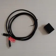 Lightning 3.5mmオーディオケーブルと充電アダプター　ELECOM