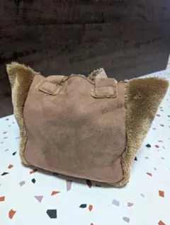 Item thumbnail for item 3ca07bb5-fe3e-4fb8-b9b5-09da9c2bfc4c