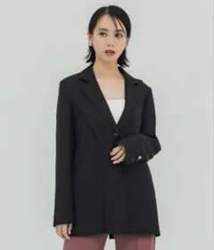 UNITEDTOKYO オーバーサイズ テーラードジャケット 黒のサムネイル