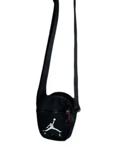Jordan 黒 ショルダーバッグのサムネイル
