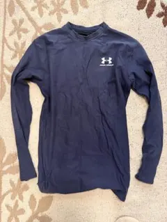 UNDER ARMOUR ネイビー 長袖Tシャツ LG 厚手
