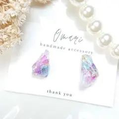 #4455/ハンドメイド♡押し花ドライフラワーレジンピアス 鉱石