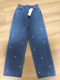リボン刺繍ストレートデニムパンツ ブルーのサムネイル