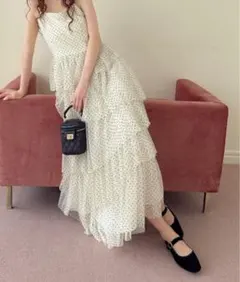 ホワイト・ドット柄・ティアードキャミワンピース