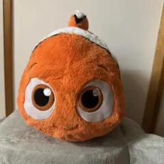ニモのぬいぐるみ