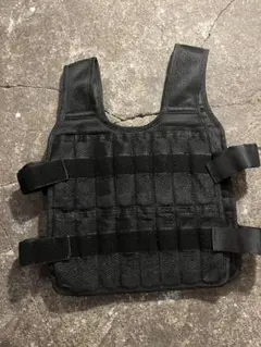 詳細不明　タクティカルベスト