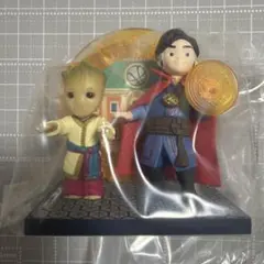 グルート＆ストレンジ　ミニフィギュアのサムネイル