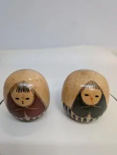 ☆b827、丸型　こけし2個セット　古道具 郷土玩具 民藝