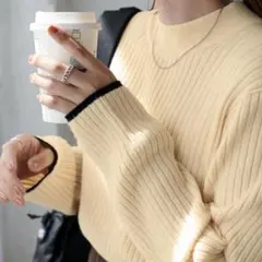 クリーム色リブ編み長袖ニットLサイズ