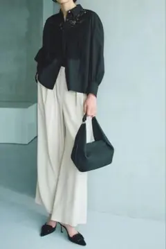 【美品】今季商品♪セオリーリュクス ベージュ タックワイドパンツ ウオッシャブル