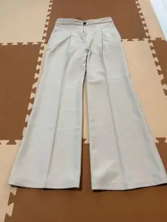 ユナイテッドアローズ ワイドパンツ