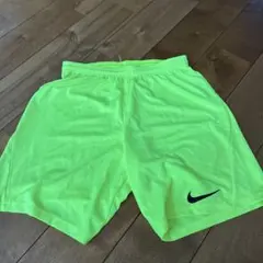 Nike DRI-FIT 蛍光イエロー 半ズボン Dサイズ