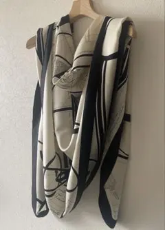 エルメス　カレ140 シルク100% スカーフ140