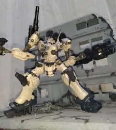 MG ガンタンク ロールアウトカラー 1/100 組立完成品 - メルカリ