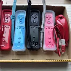 【人気色】Wiiリモコン4個＋ヌンチャク シリコンカバー&ストラップフルセット