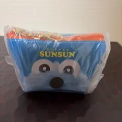PUPPET SUNSUN　パペットスンスン　三角ミニポーチ　アップ