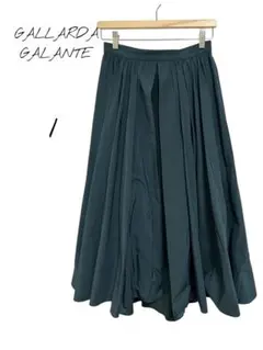 GALLARDA GALANTE フレアスカート　ボトムス　ダークグリーン　1のサムネイル