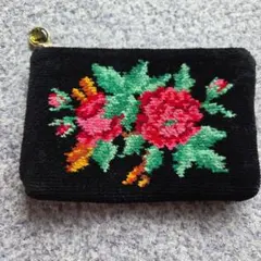 FEILER 花柄刺繍 ポーチ 黒