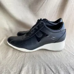 Item thumbnail for item 5d14ad45-ca8b-4b2f-add3-471e26cd6640