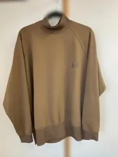 モックネック スウェット