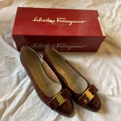 Salvatore Ferragamo ブラウン フラットシューズ