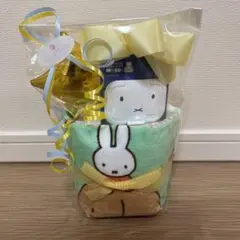 ミッフィー　おむつケーキのサムネイル