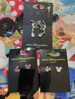 TOKYO DISNEY RESORT ミッキー型ピアス 3ペアセット