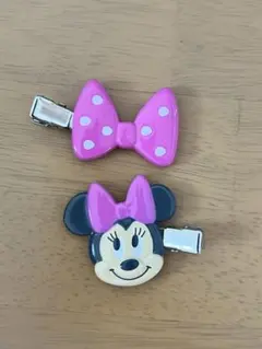 ディズニー　ミニーちゃん　前髪ヘアクリップ 2個セットのサムネイル