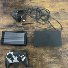 Nintendo Switch 本体 + コントローラー + 充電器
