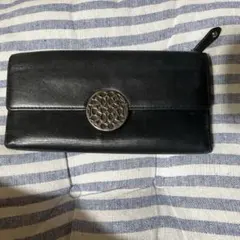 か*か様 コーチ黒いレザー長財布 丸い金具付き