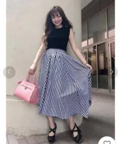 セシルマクビー ストライプイレヘムスカート