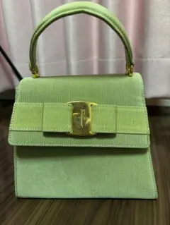 Item thumbnail for item f7481f55-9514-4428-901e-d3ccf8530e41