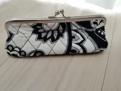 Vera Bradley Paisley　がま口ペンケース　ブラックのサムネイル