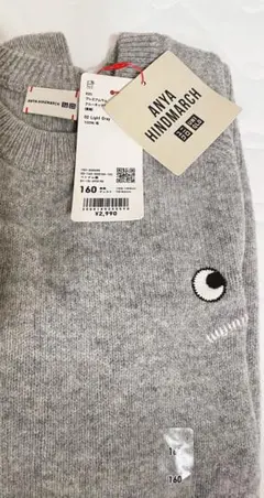 【ユニクロ*ANYA HINDMARCH】プレミアムラムクルーネックセーター