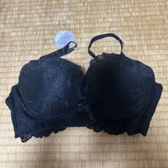 エメフィール　カシュクールレース脇高ブラ D70 ブラジャー 黒