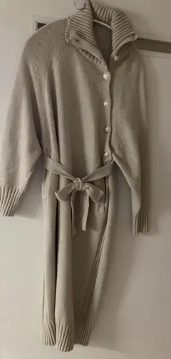 ニットロングワンピース ベージュ タートルネック