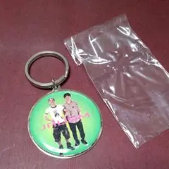 吉本興業　ジャリズム　キーホルダー　未使用品／傷あり　ZK-2238