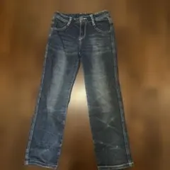 【最終値下げ】ストレートデニム　長ズボン 140サイズ　ダメージ加工