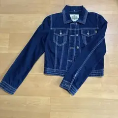 Item thumbnail for item a50a2645-ad0d-4885-a815-a4f4edd44cb0