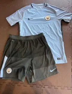 Nike マンチェスターシティ　上下セット
